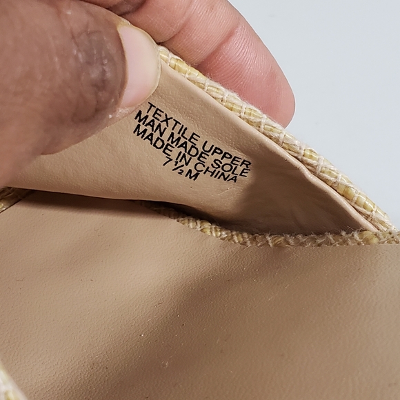 Ann Taylor Platform Mule Sandals - Picture 7 of 8